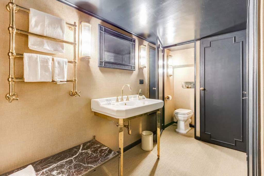 Luxurious Loft Facing The Pantheon Roma Exterior foto