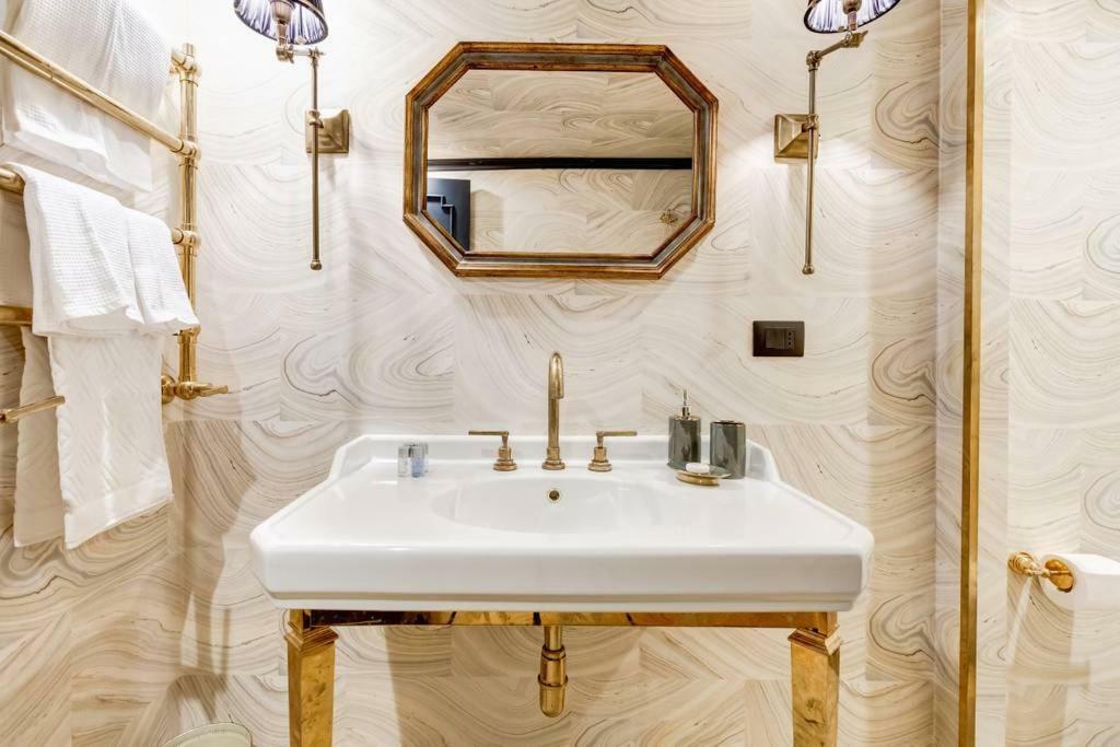 Luxurious Loft Facing The Pantheon Roma Exterior foto